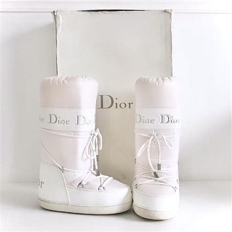 baby dior moonboots